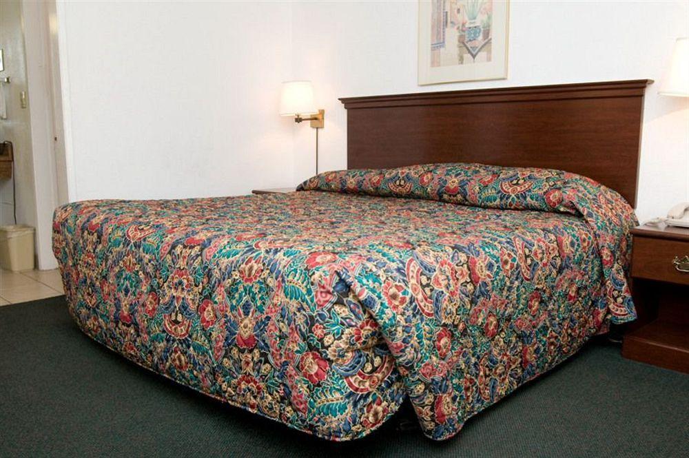 Red Lion Inn & Suites Redding Dış mekan fotoğraf